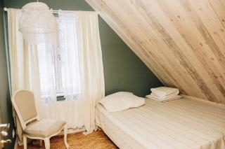 Loovälja Guesthouse - 1