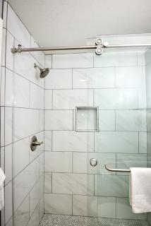St Anton Courtyard View 2-Bedroom Condos with two oversized jacuzzi spas - 2