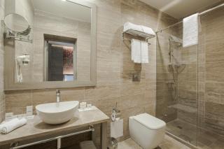 Republica Hotel Yerevan - 8