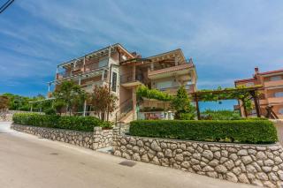 Apartments Anica - Lopar - 7