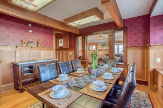 Pacific City Beach House - Meredith Lodging - 2