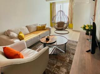 Stylish Apartment, Skopje Centre - Private Parking - Panoramic views - Escópia - 9