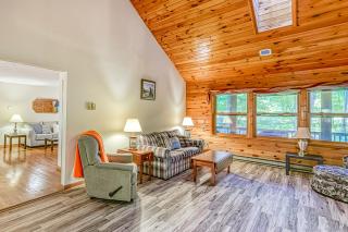 Tall Oaks Retreat - 1