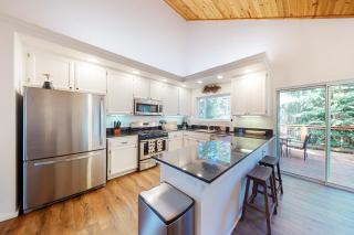 Trout Creek Retreat - Truckee - 5