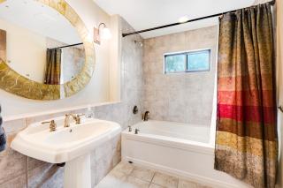 Terra Cotta Townhouse - 2