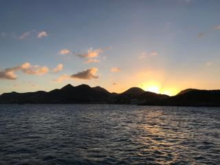 Rêves de Tropiques - Grands studios avec piscine vue océan accès plage direct - 2