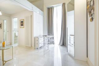 Home dentro il teatro - 3