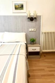 Hostal Escartín - Sabiñánigo - 2