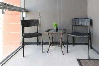 Luxurious Condo Apartment 1BR-1BA-1Office free parking - 2