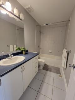 Cozy 3 bedroom town house 20 min from Ottawa down town and airport - Ottawa - 6