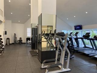 Dharma Home Suites Dania Beach at Sheridan Ocean Club - Dania Beach - 5