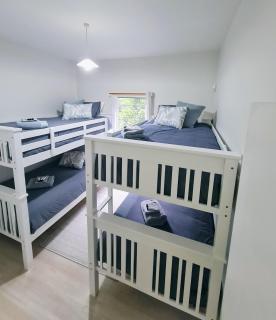 Rock Davis Luxury Beachouse - 100mtrs to Beach - Patonga - 2