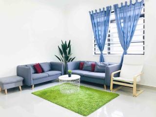 Danial Homestay Ajil - Ajil - 0