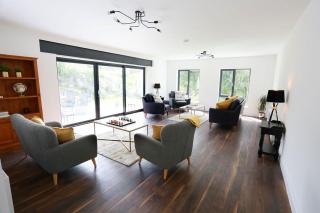 Luxury 6 Bedroom Spiddal Villa, Jacuzzi, Balcony - Galway - 7