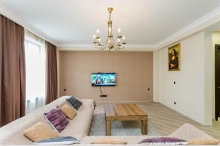 Rustaveli Residence III - Tbilisi - 9