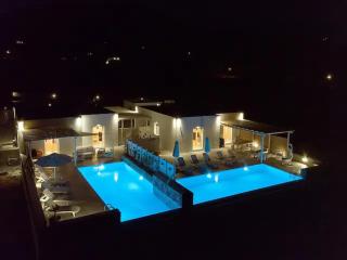 Cycladic Breeze Villas - Kampos Paros - 0