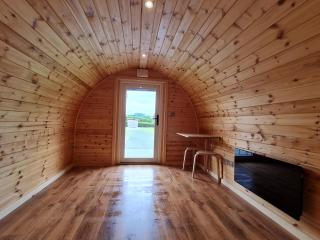 Eastridge Glamping - Camping Pods - 7