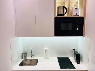 ZEUS DESIGN Compact City Aparmtent - 5