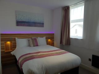 Escape Hotel - Barrow in Furness - 5