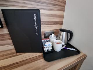 Escape Hotel - Barrow in Furness - 4