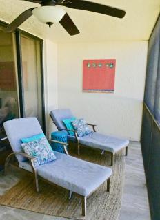 2 Bed South End Beachfront Condo at Popular Seawinds - Marco Island - 4