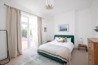 Stunning Apartment In Peaceful Central Neighbourhood, Free Private Parking - Cardiff - 4