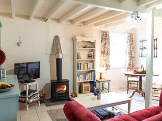 Pass The Keys Ian's Cottage, Wedmore - country cottage for two - Wedmore - 5