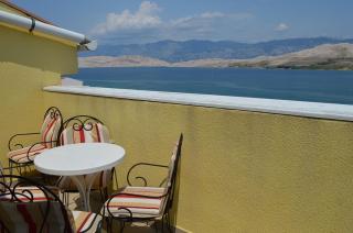 Apartments Anton - Pag - 1