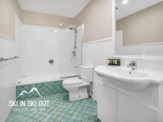 Ski In Ski Out #07 - 2