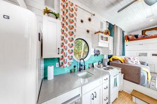 Chimney Rock Tiny Home - Canyon Lake - 4