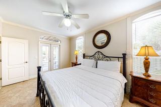 Emerald Shores Cottage - 7