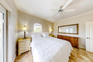 Emerald Shores Cottage - 6