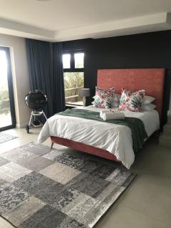 Dolphin View - Herolds Bay - 7