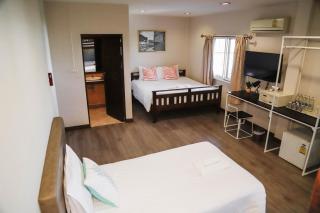 Family Room for 5 pax near Thapae Gate - 9