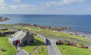 1844 Seascape Cottage Is located on the Wild Atlantic Way - Fanore - 3