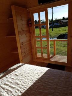 Cosy Glamping Pod Glamping in St Austell Cornwall - Lanivet - 5