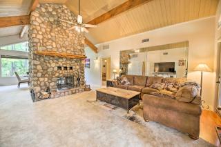 Wooded Yard, Gas Grill Lush Pinetop Retreat - Pinetop-Lakeside - 4