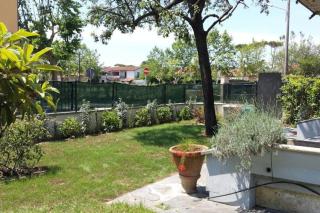 Accogliente villetta bi-familiare - Pietrasanta - 1
