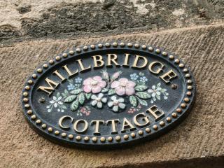 Mill Bridge Cottage - 8