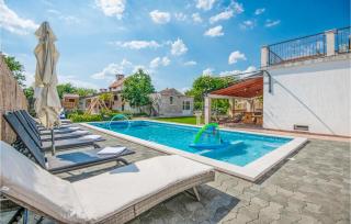 Beautiful Home In Donji Prolozac - Donji Proložac - 9