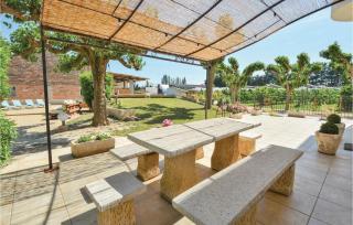 3 Bedroom Gorgeous Home In Vallabrègues - 3