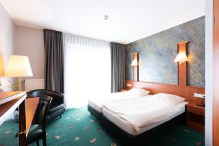 Hotel Freihof - Hiddenhausen - 2
