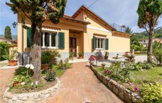 3 Bedroom Lovely Home In Camaiore - Camaiore - 0