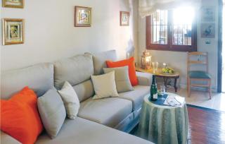 2 Bedroom Lovely Home In Torrevieja - Torrevieja - 0