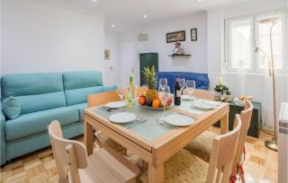 2 Bedroom Amazing Apartment In Oviedo - Oviedo - 0