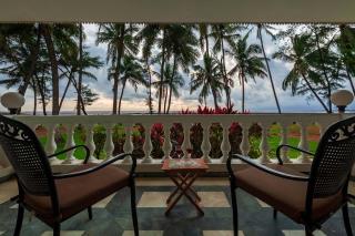 StayVista's Villa Bharat - Beachfront serenity with A spacious lawn - Mumbai - 6