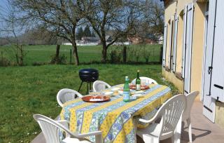 Three-Bedroom Holiday Home In Chigny - Chigny - 8