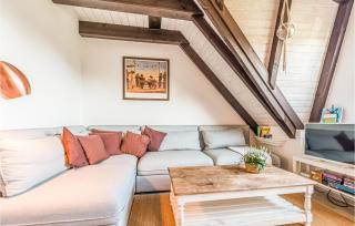 Cozy Apartment In Friedrichskoog-Spitze - Friedrichskoog-Spitz - 4