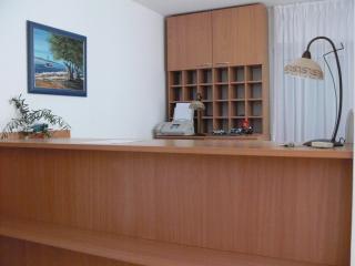 Apartments Petricevic - Selce - 6