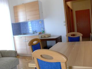 Apartments Petricevic - Selce - 3